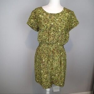 Club Monaco 0 Ruth Dress Robe Green Print 100% silk $169.50 open back h3